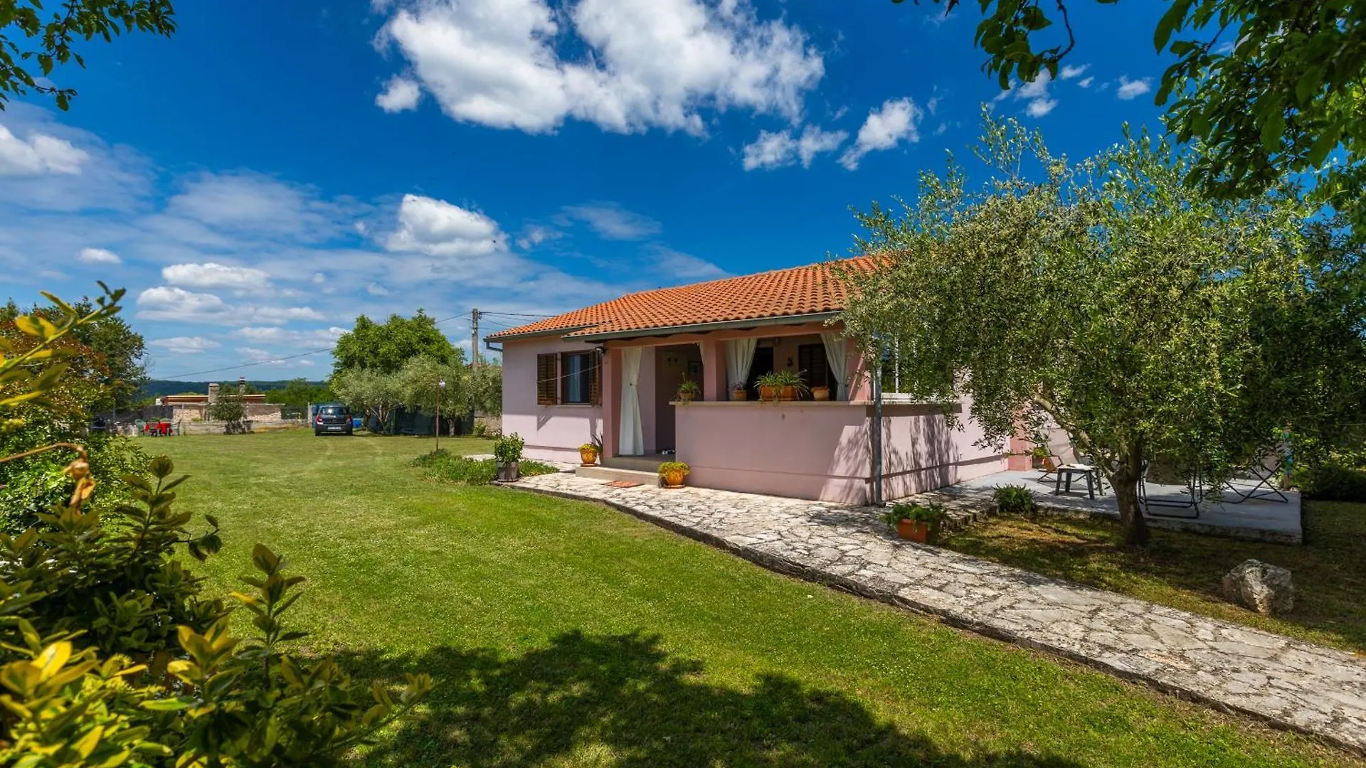 Holiday Home Marlu Rakalj